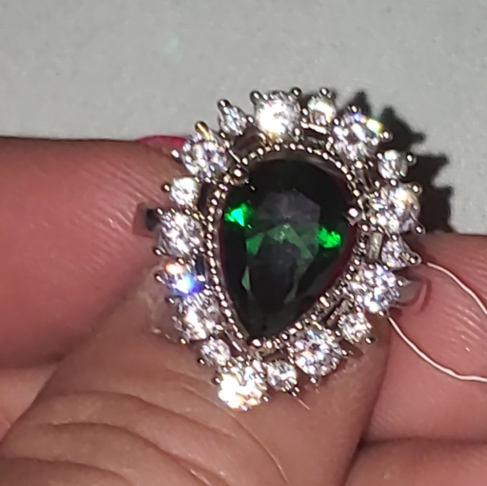 Sterling Silver Pear Cut Emerald Ring